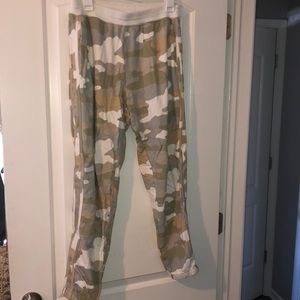 Aerie Camo Joggers